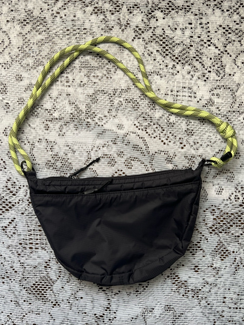 Vans Black Crossbody Bag with Adjustable Climbing Rope Strap